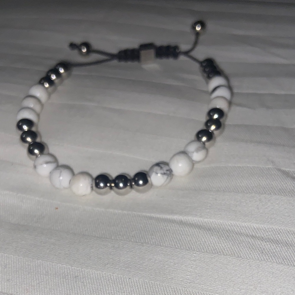 Rustic Cuff white howlite and hematite combination